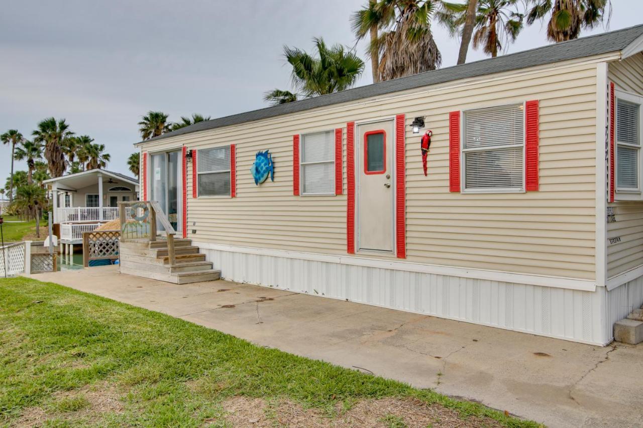 Cozy Waterfront Port Isabel Cottage With Deck! Kültér fotó
